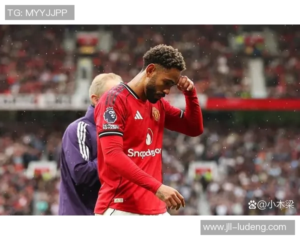 曼联与伯恩利激战正酣直播盛况尽在眼前